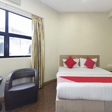Oyo 422 Hotel Reno Kuala Lumpur Zewnętrze zdjęcie