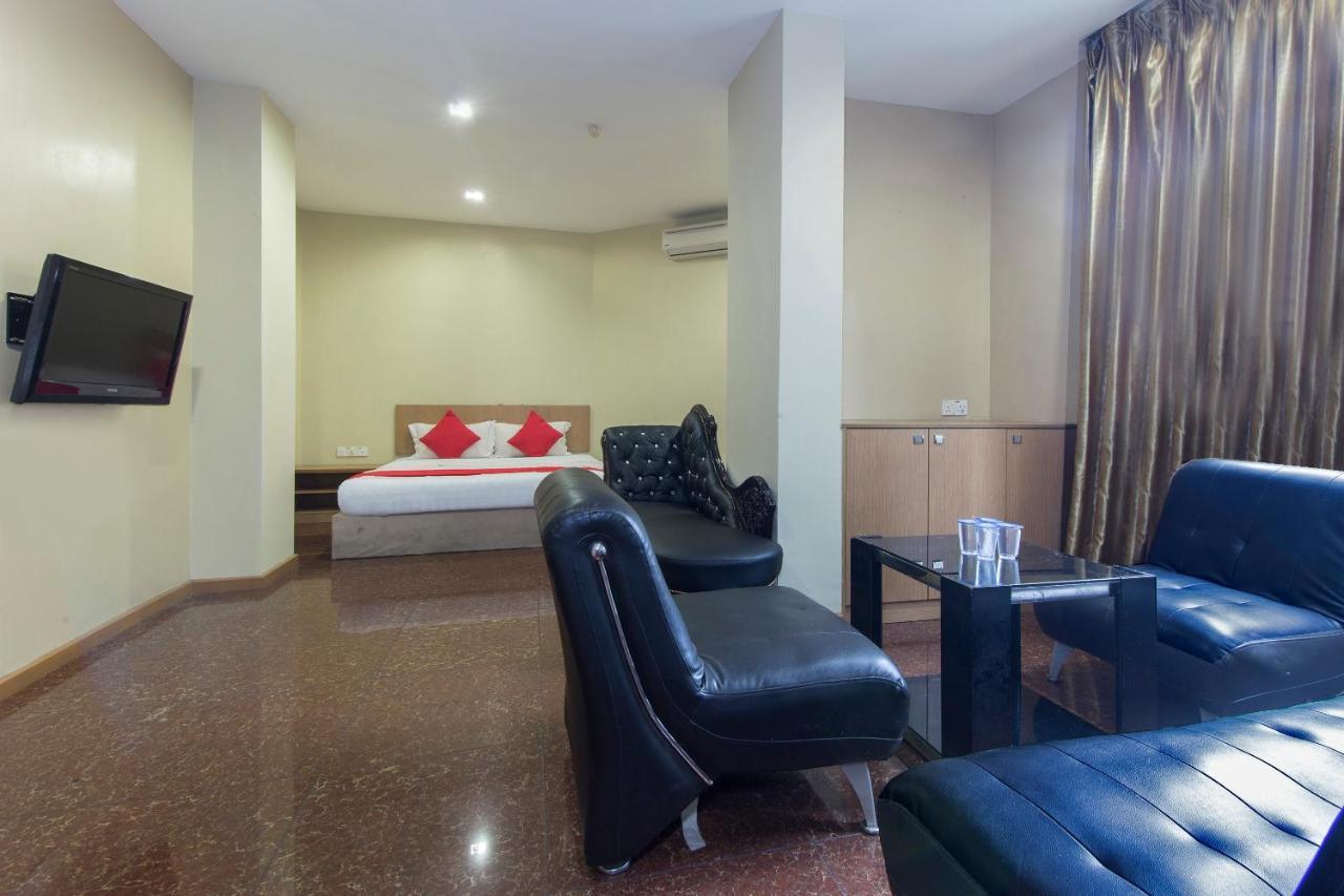 Oyo 422 Hotel Reno Kuala Lumpur Zewnętrze zdjęcie