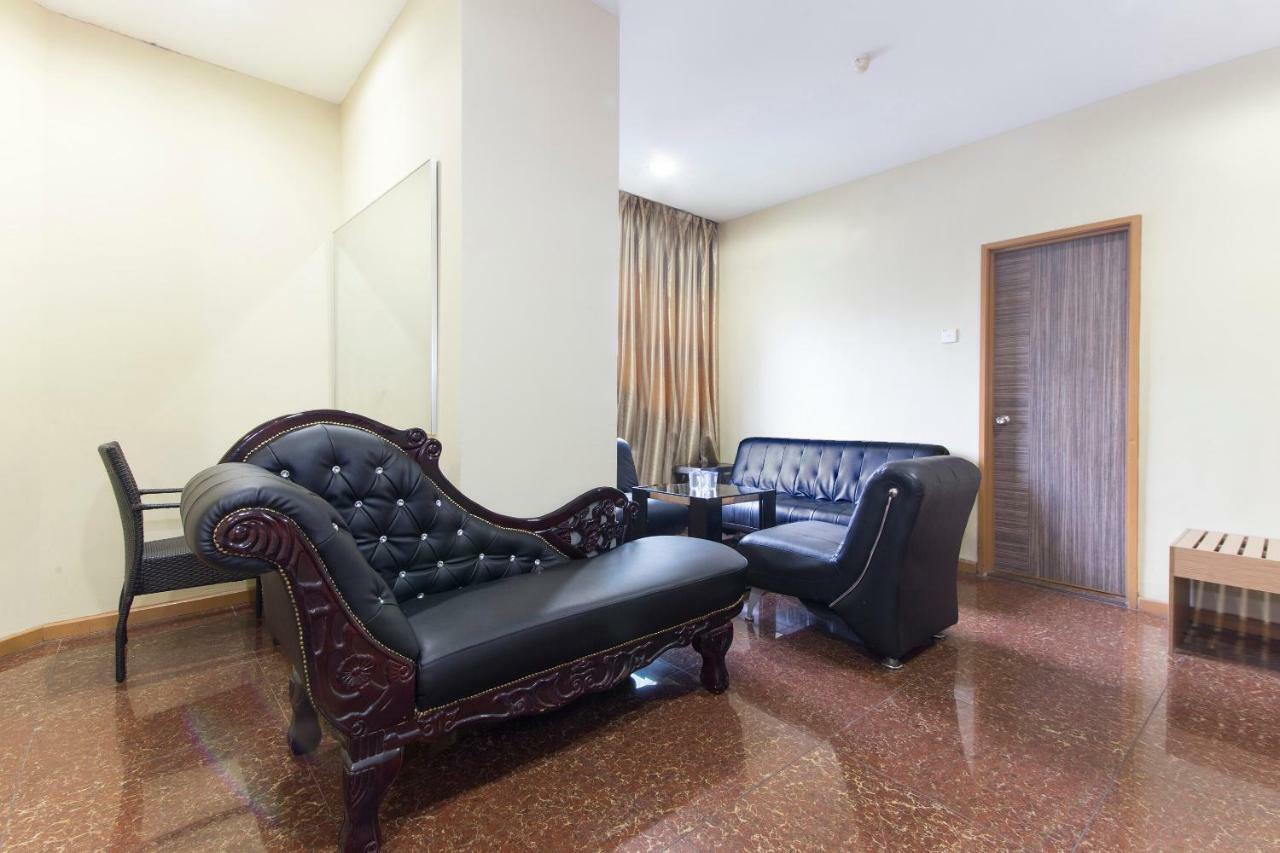 Oyo 422 Hotel Reno Kuala Lumpur Zewnętrze zdjęcie