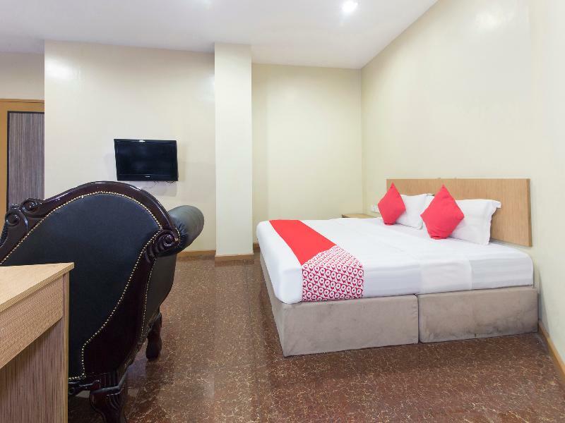 Oyo 422 Hotel Reno Kuala Lumpur Zewnętrze zdjęcie